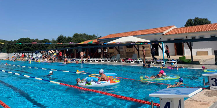 La piscina comunale di Farcana a Nuoro