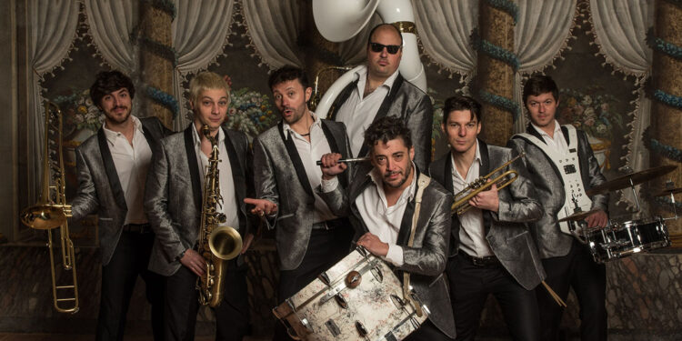 Bandakdabra. ? Alex Astegiano