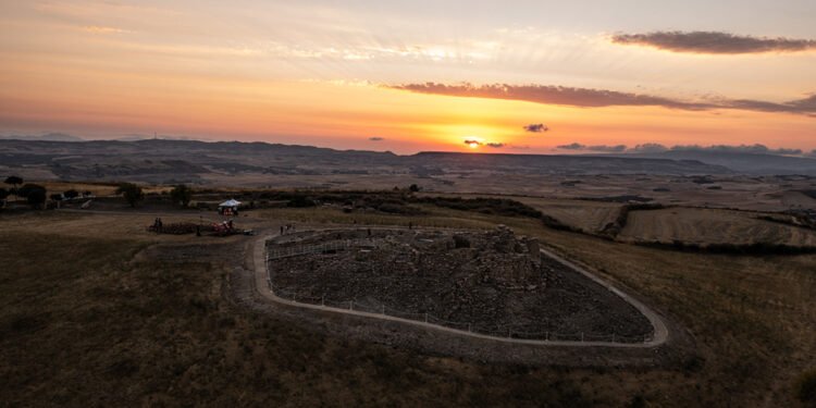 "Neo.Stone Jazz", il complesso Complesso Nuragico di Su Mulinu a Villanovafranca