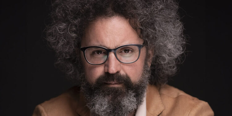 Simone Cristicchi. ? Giorgio Amendola