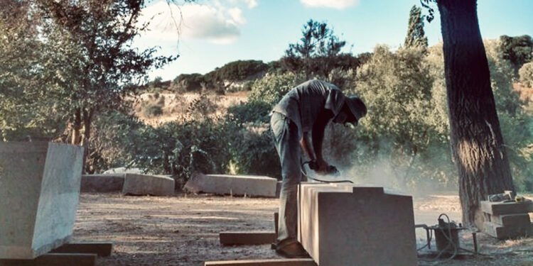 Simposio Internazionale di Scultura su Pietra Trachite