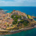 Veduta aerea di Castelsardo. ? Depositphotos