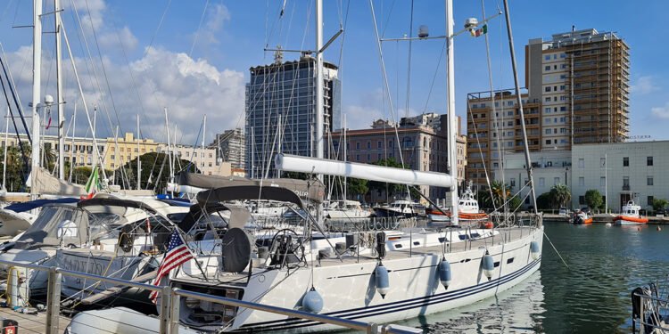 Barche nel Porto di Cagliari