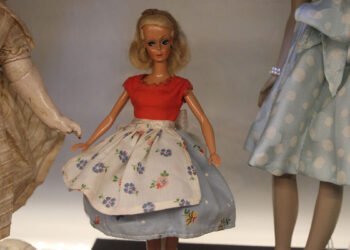 Lilli, la bambola tedesca dalla quale fu copiata la Barbie (Collezione Fontana Cagliari). 📷 Chiara Medinas
