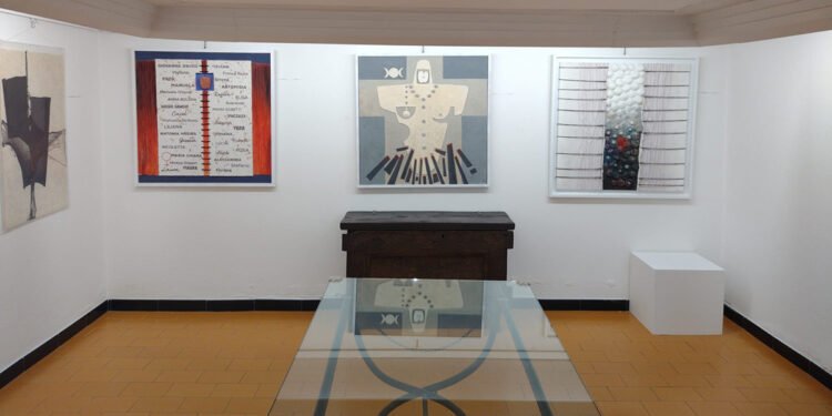 Galleria Il Portico Nuoro, mostra "DDD - Donna Domina del Destino"