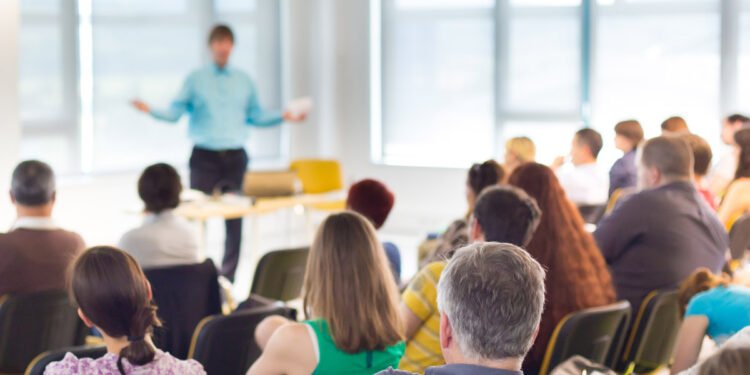 Insegnante aula. ? Depositphotos