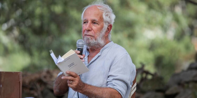 Mario Cubeddu al “Cabudanne de sos poetas”, 2021. ? Alice Mastino