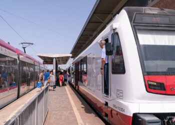 Treno Stadler dell'ARST