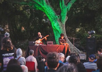 Cabudanne 2023, Daniela Pes live al campo della quercia. 📷 Stefano Flore