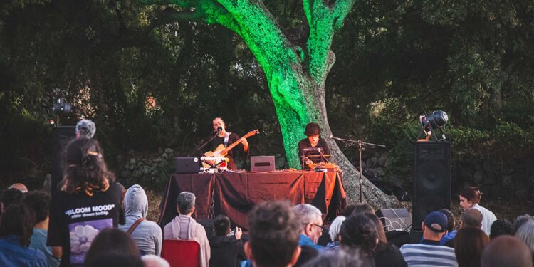 Cabudanne 2023, Daniela Pes live al campo della quercia. ? Stefano Flore