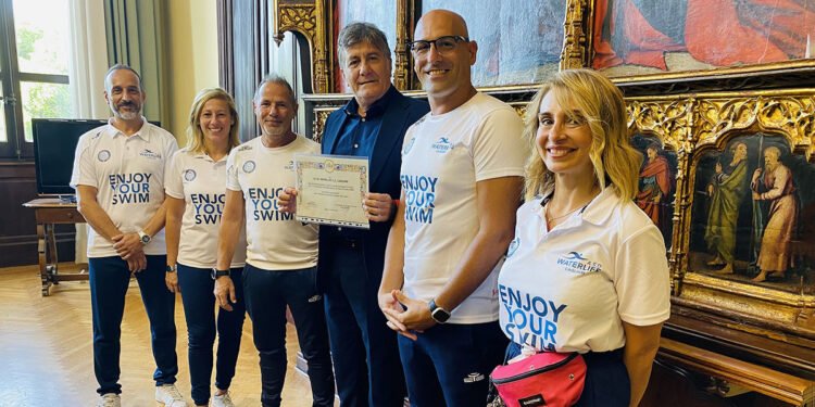 La Water Life SC premiata dal Comune di Cagliari per i successi ai Campionati Mondiali Master di nuoto pinnato
