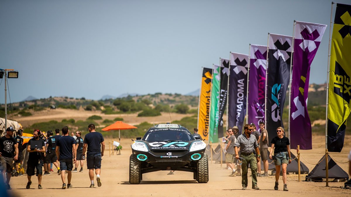 Extreme E: Mikaela Ahlin-Kottulinsky (SWE) / Johan Kristoffersson (SWE), Rosberg X Racing