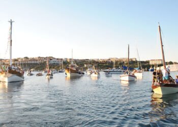Festa della Beata Vergine della Difesa di Stintino - Un momento della processione a mare