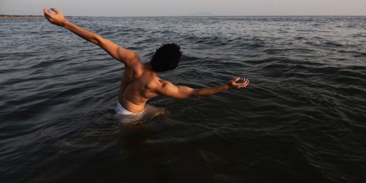 "Ground Zero" della compagnia ARB Dance Company