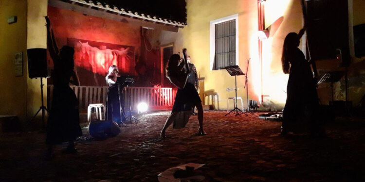 La Cercatrice di Corallo. ? Carla Erriu