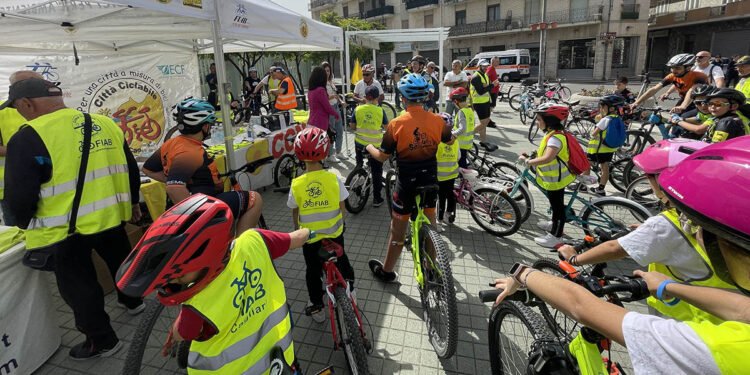 Quartu, bimbi in bicicletta