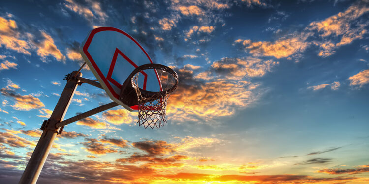 Canestro basket. ? Depositphotos