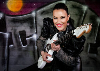 Erja Lyytinen. ? Elsa Wellamot