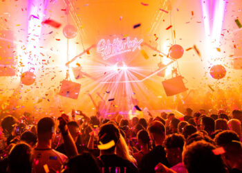 Glitterbox. ? DsArgent Photo