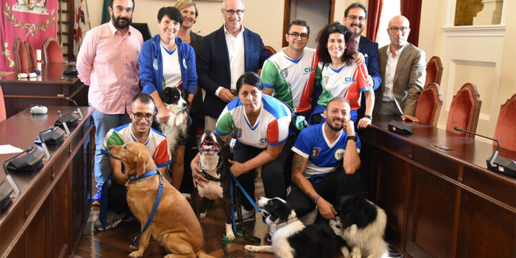 Il Sindaco Campus con gli atleti sardi di paragility
