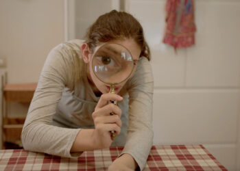 Cortometraggio "Bacio alla terra" di Giulia Clarkson e Grazia Dentoni