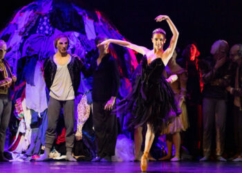 "Il Lago dei Cigni, ovvero il Canto" del Balletto di Roma, con Carola Puddu