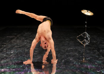 "HellO°" di Kinkaleri. ? Kinkaleri