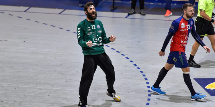 La carica di Valerio Sampaolo. ? Claudio Atzori