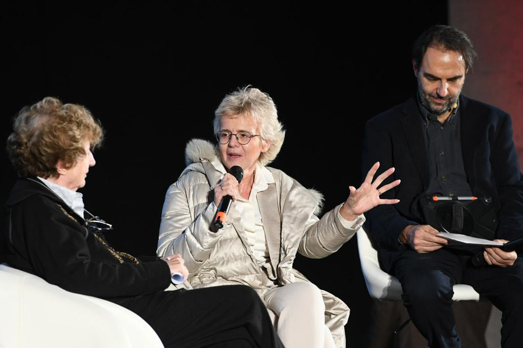 Premio Dessì: Elena Cattaneo vincitice del Premio Speciale della Giuria. ? Franca e Fabio