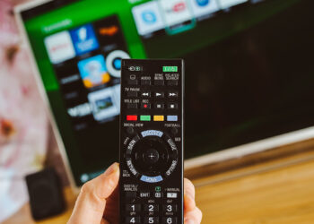 Smart TV. ? Depositphotos