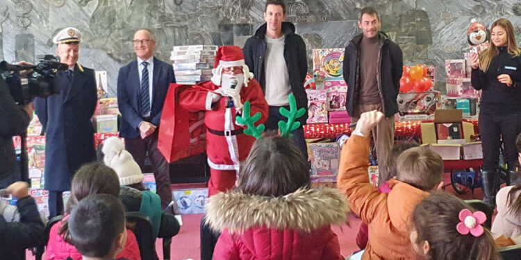 Babbo Natale al Comando della Polizia locale di Sassari
