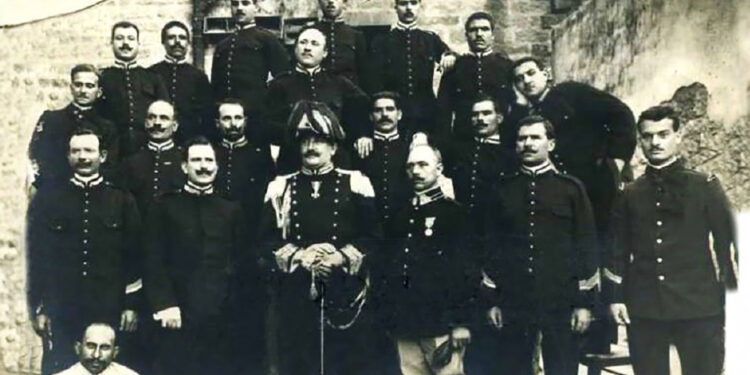 Foto storica sull'Arma dei Carabinieri (Archivio Ruggero)