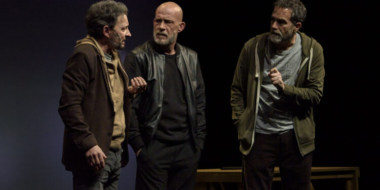 "L'onesto fantasma" con Gianmarco Tognazzi, Renato Marchetti e Fausto Sciarappa. ? Roberto Bettacchi
