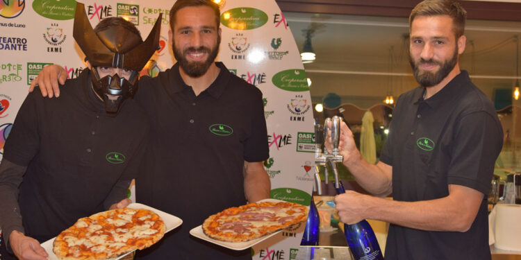 Pavoletti e Manu Invisible al Circolo dei Buoni e Cattivi