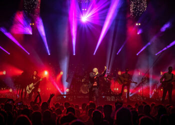 Simple Minds. ? livenation.it