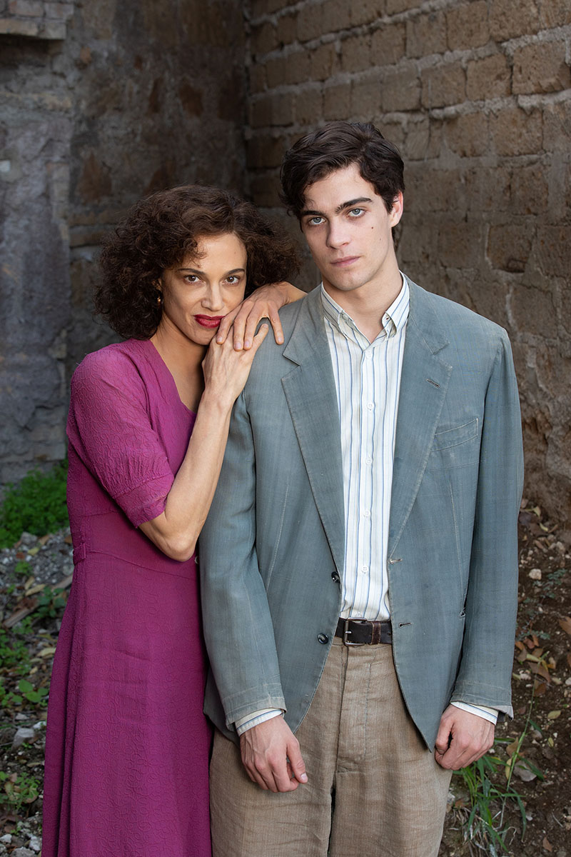 Asia Argento e Lorenzo Zurzolo in “La Storia” di Francesca Archibugi