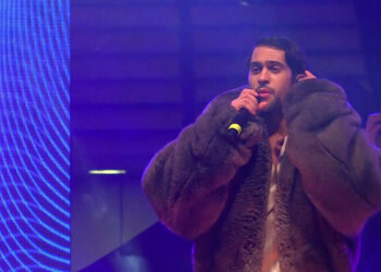 Mahmood al Capodanno 2024 di Castelsardo