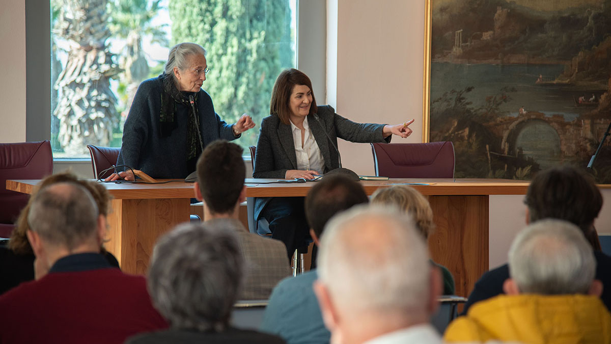 Piera Levi-Montalcini con Lorella Costa. ? Giulia Fo