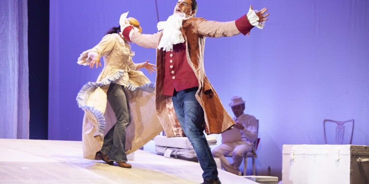 Stefano Artissunch in “Smanie per la villeggiatura”