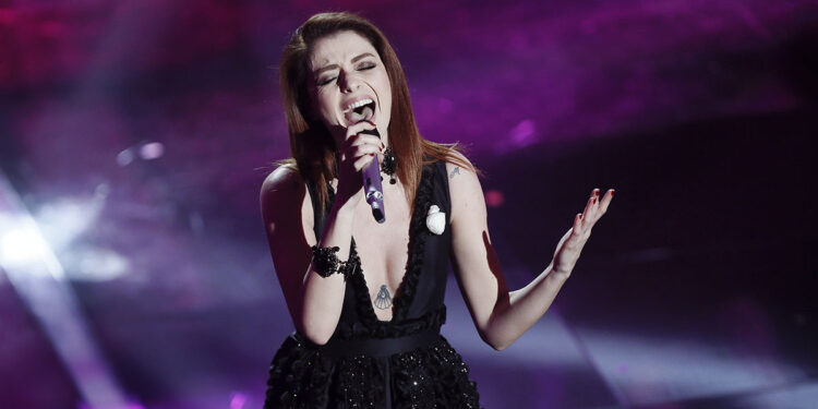 Annalisa. ? Depositphotos