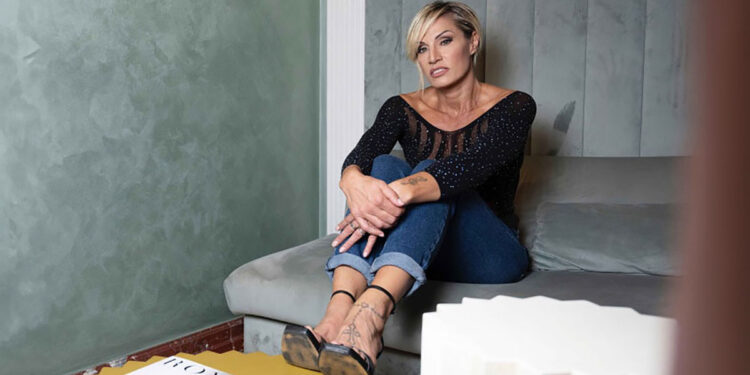 Annalisa Minetti. ? Melissa Fusari