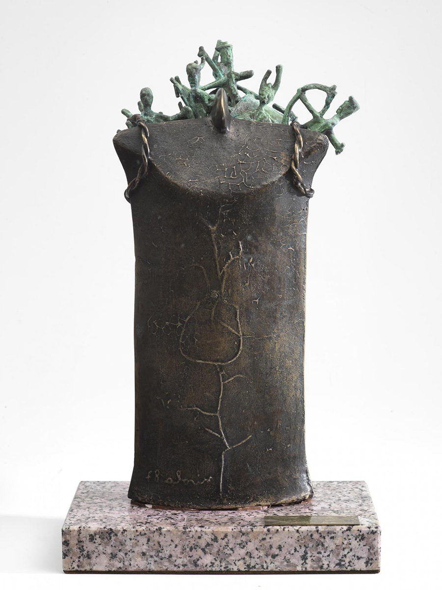Costantino Nivola "L’archeologo fortunato" (1987, bronzo patinato. Collezione Bibanca
