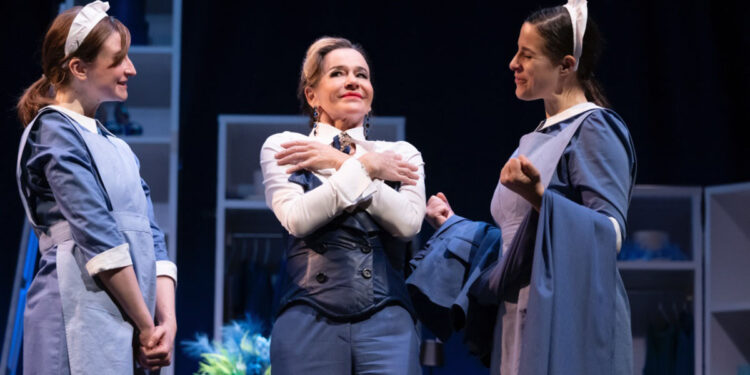 Eva Robin's è Madame ne “Le Serve” di Jean Genet
