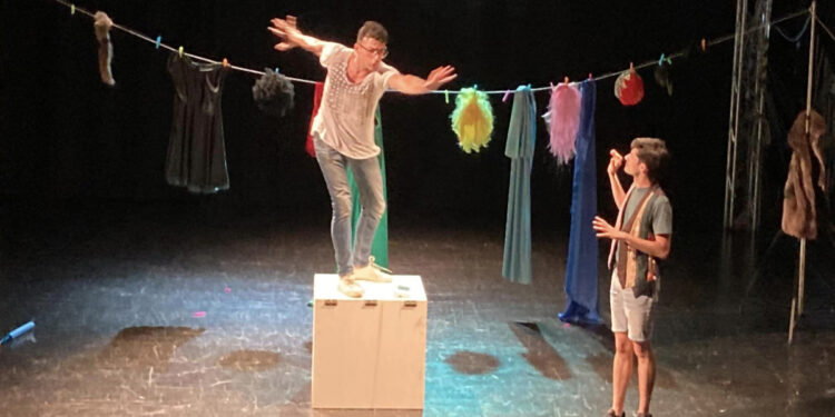 "Il Libro Magico" di TeatroZeta