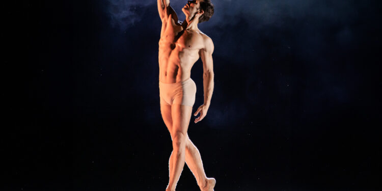 Roberto Bolle. ? Laura Ferrari
