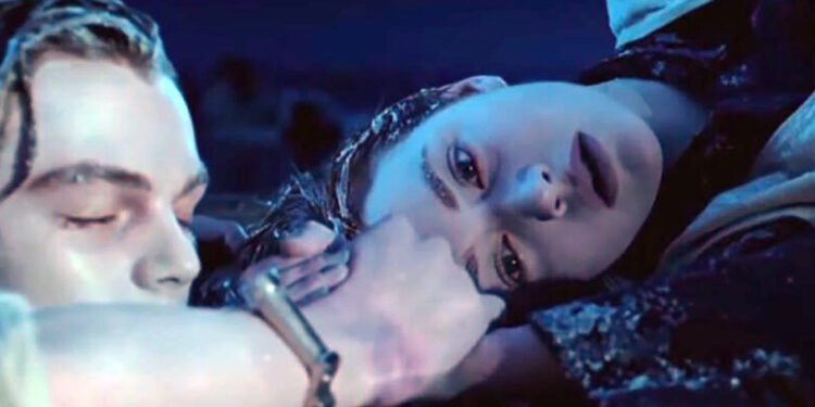 Titanic, scena della zattera