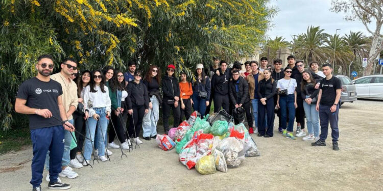 "Tutti nella stessa barca": il contributi degli studenti dell'Università di Cagliari