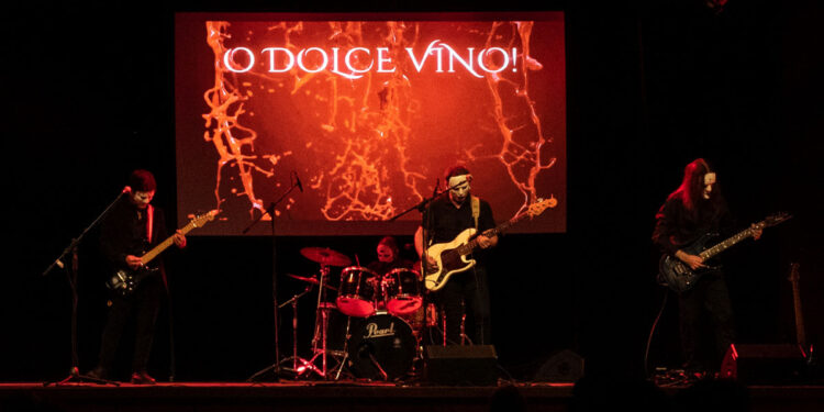 Vade: Dioniso, il dio che si fece uomo