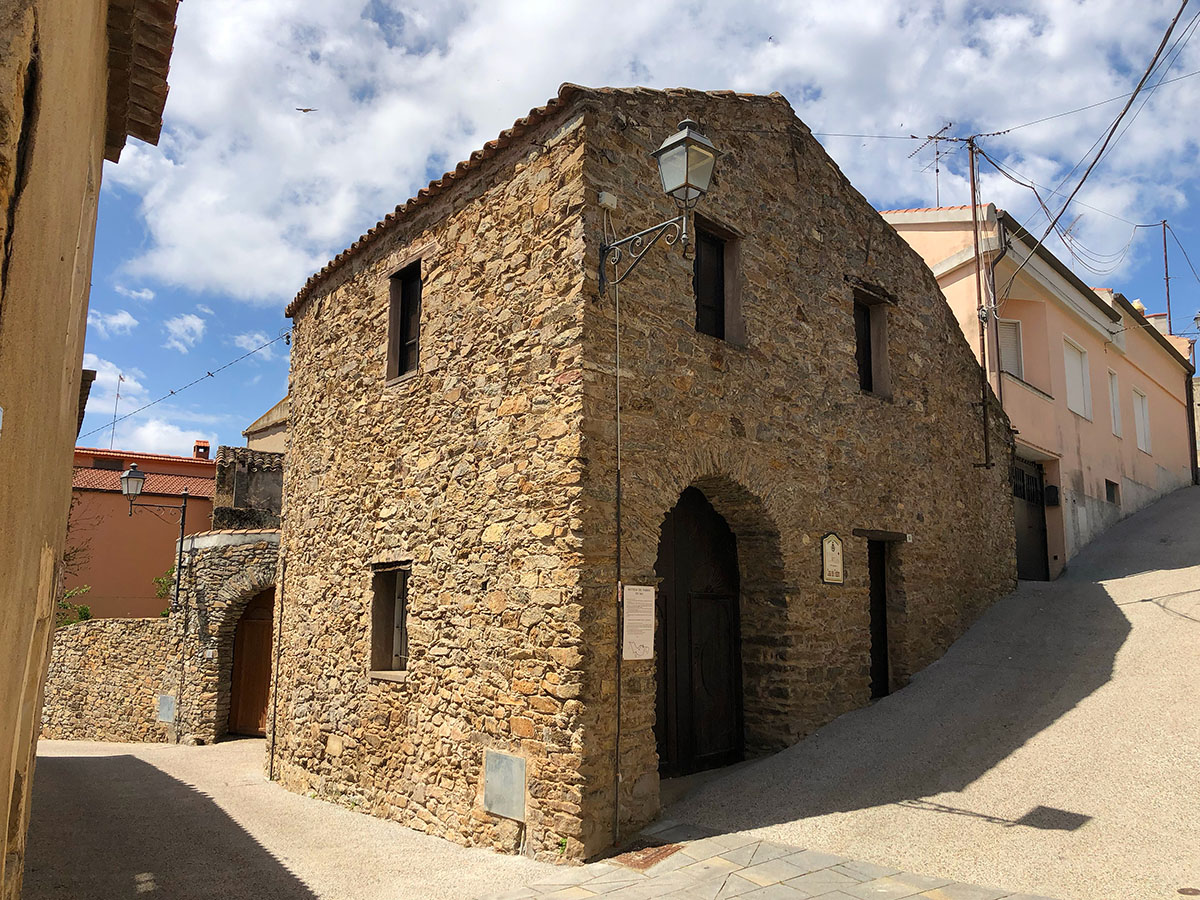 Bottega del fabbro ad Armungia. 📷 Sistema Museale di Armungia