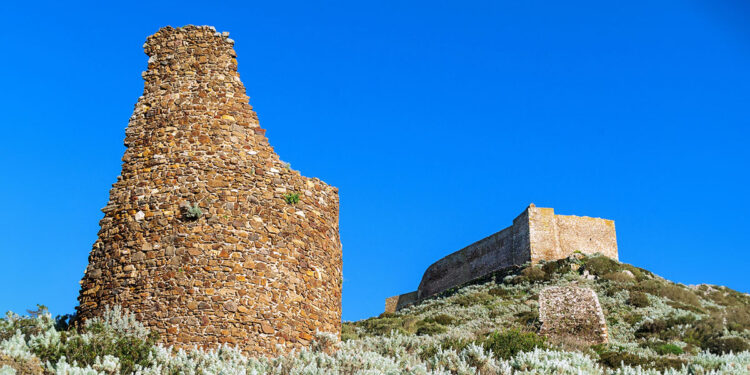 Castello Monreale a Sardara. ? Archivio RAS. License: CC BY-NC-SA